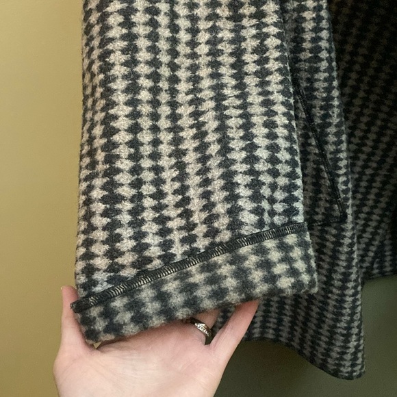 Janska Charcoal Gray Striped Light Jacket - Picture 6 of 13